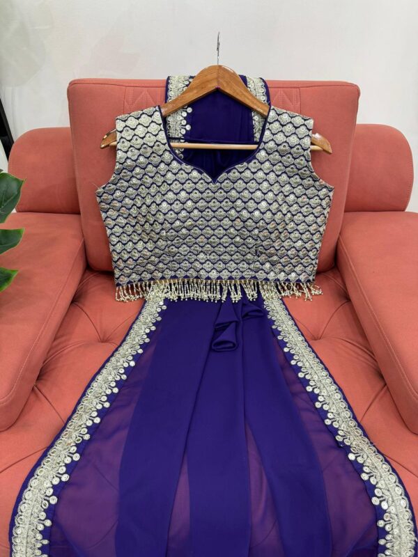 Beautiful  Saree on Georgette Febric with Heavy Work blouse - Image 4