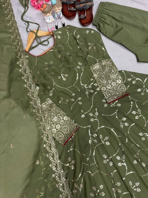 Party Wear Look Fancy Anarkali Gown,Dupatta & Bottom Set - Image 4