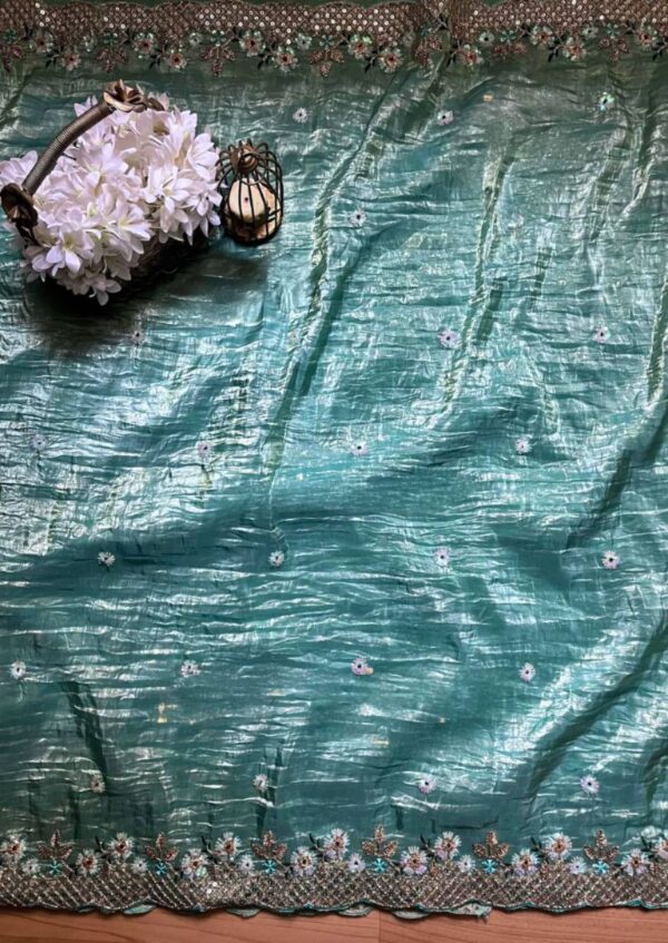Beautiful Designer Saree on Crunchy Silk Febric With Blouse - Image 3