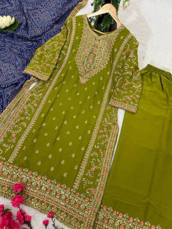 Parrot Coloured Kurti Plazzo With Dupatta - Image 2