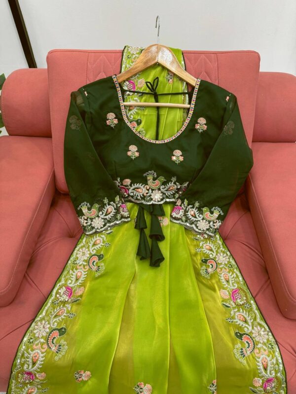 Designer Saree on Jimmy Choo silk Febric with blouse - Image 3