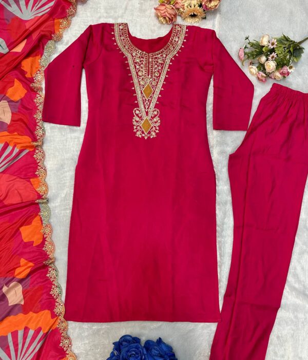 TOP AND PANT WITH FANCY DUPPATA - Image 2