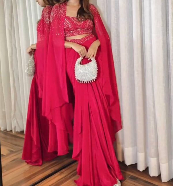 THREE PIECE WESTERN OUTFIT FOR TRENDY WEDDING SEASON