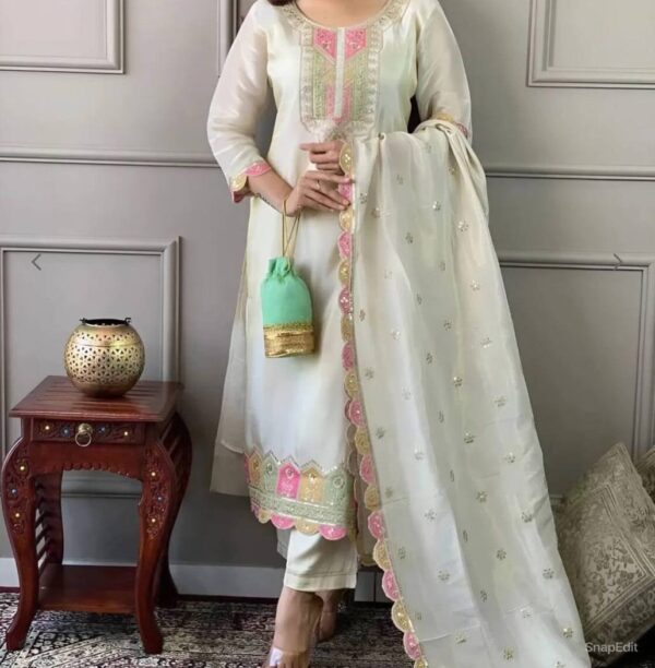 TOP AND BOTTAM WEAR WITH FANCY DUPPATA