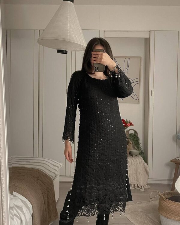 KURTI AND PANT WITH FANCY DUPPATA - Image 5