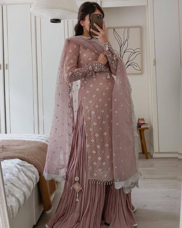 Top Pallazo & Dupatta Set Ready to Wear - Image 2