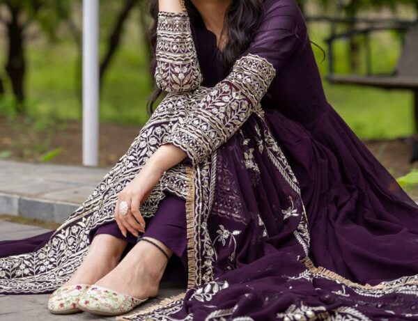 Gown With Fully Stiched and Dupatta Ready to Wear Collection - Image 6