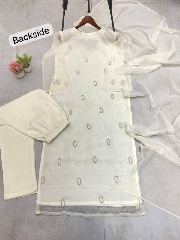 TOP AND PENT WITH DUPATTA - Image 4
