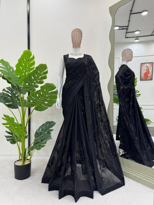 Saree and blouse on Mono Benglori Silk Febric with Thred & Sequnce work - Image 2