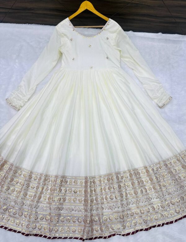 New Designer Gown Pant With Fancy dupatta - Image 4