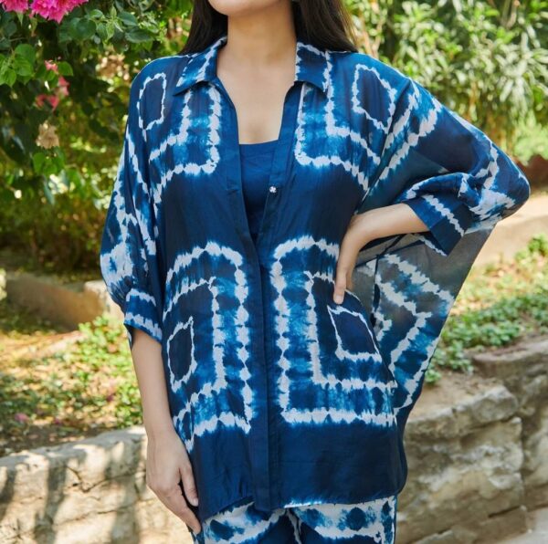 CASUAL TRENDING FANCY KURTI WITH PANT - Image 2