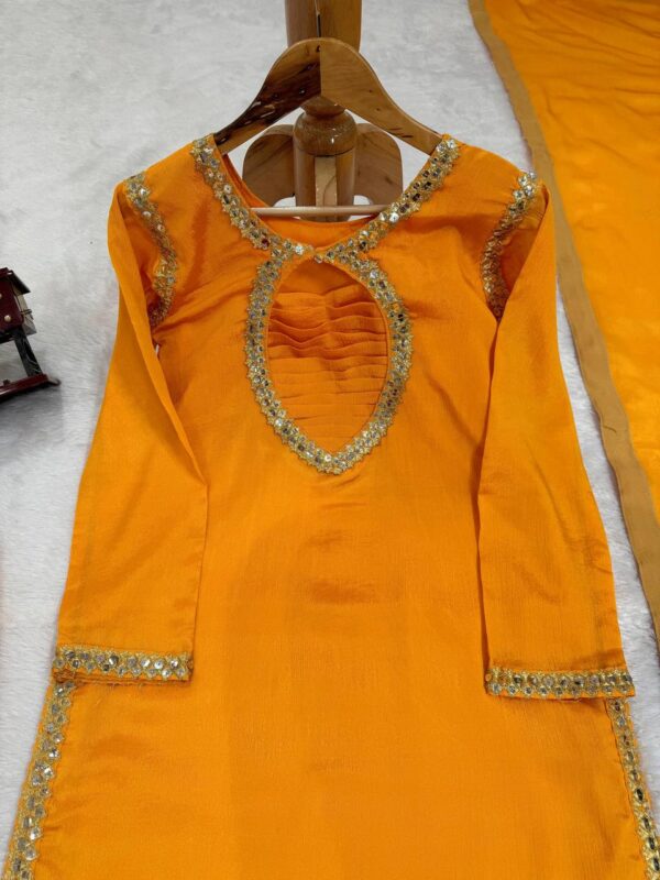 New Designer Neck Kurti Pant With dupatta - Image 3