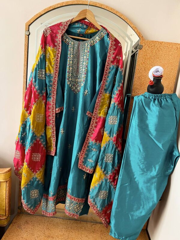 Party Wear Chinon Silk fabric Top Plazzo And Dupatta - Image 4