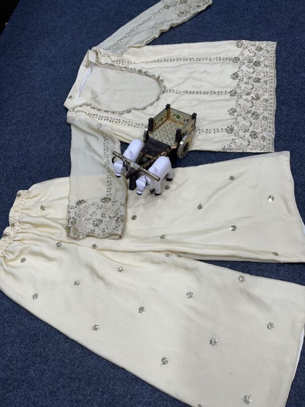 New Trending short top plazzo fully stitched - Image 4