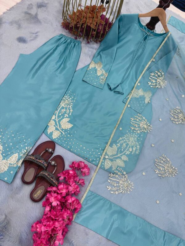 Natural Crepe Top & Palazzo With Dupatta set - Image 2